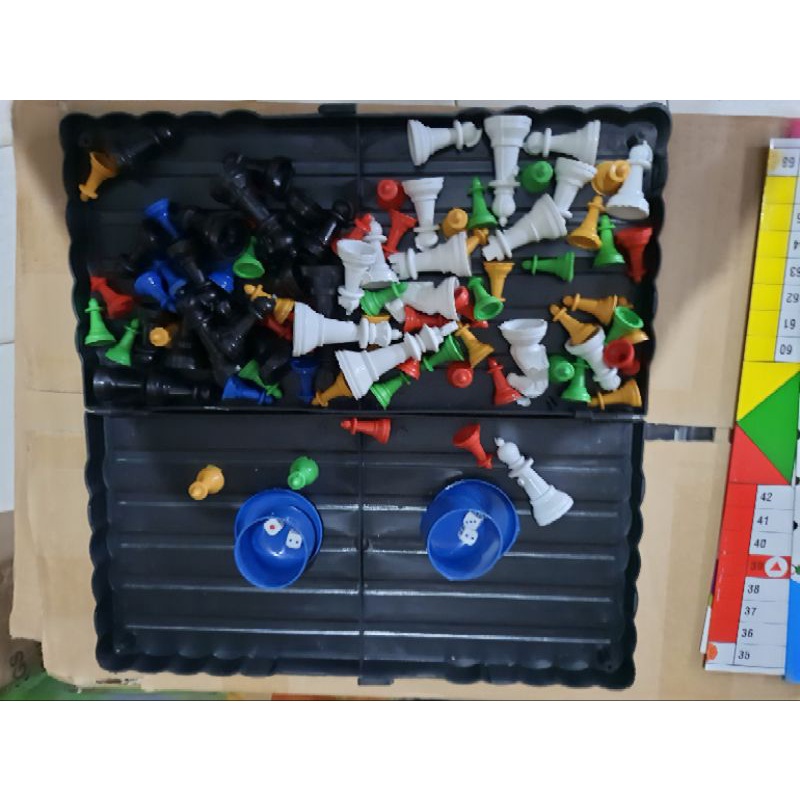 Mainan 4in1 Catur / Ludo / Ular Tangga / Halma