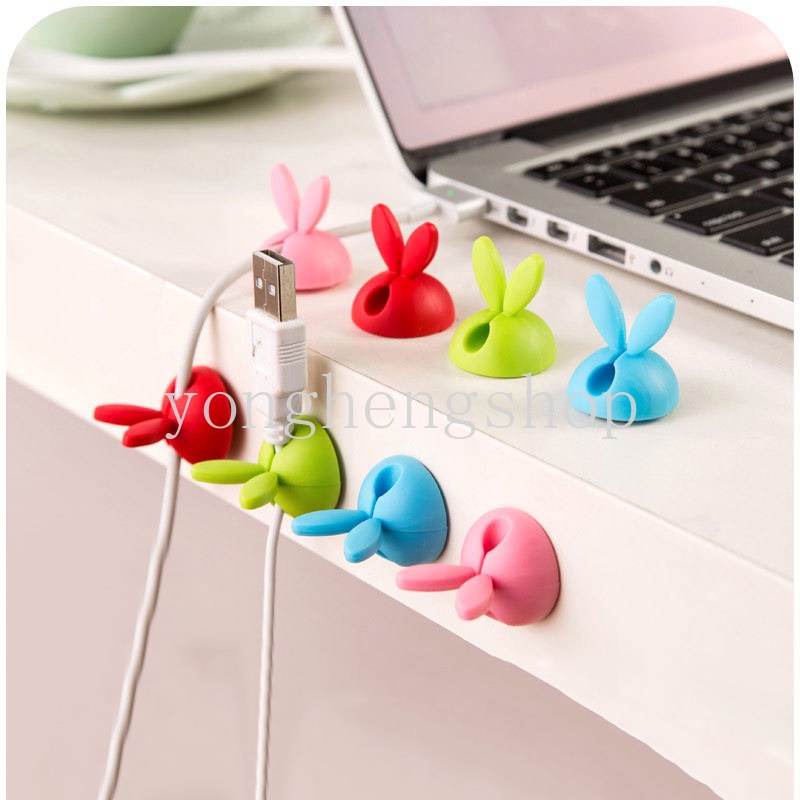 4pcs / set Klip Organizer Kabel Data / Charger / Earphone Bentuk Telinga Kelinci Lucu Untuk Meja Kantor