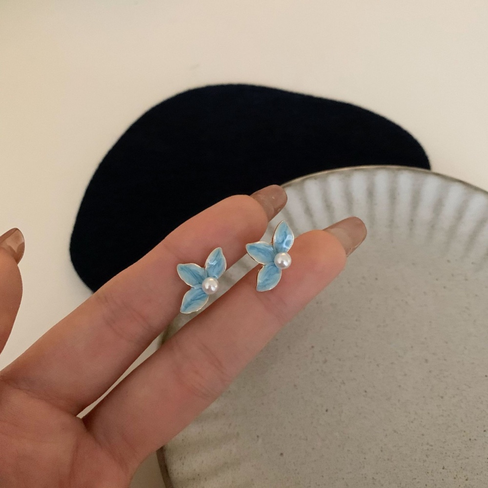 Anting Anting Wanita / Anting Anting bunga / Anting Anting mutiara kecil Simple