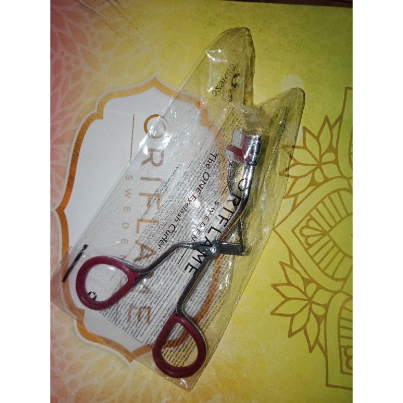 Penjepit Bulu Mata Oriflame