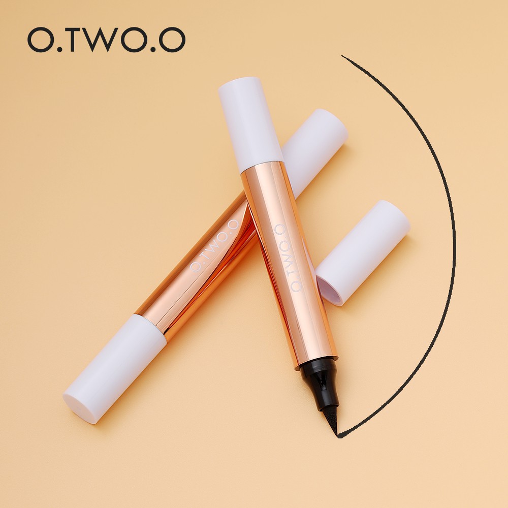 Eyeliner Stamp O TWO O Otwoo 2 in 1 Eyeliner Stamp Wing Eyeliner Liquid Waterproof Stamp Eyeliner 2 in 1 Eyeliner