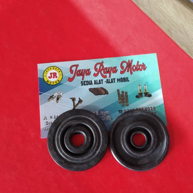 Karet Boster Pakem pakam rem Kijang super 5k kf40