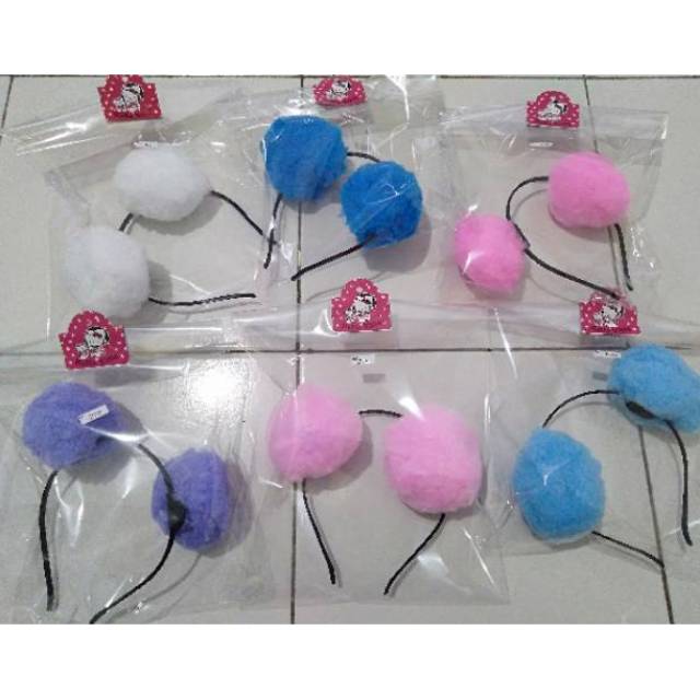 Bando pom pom besar