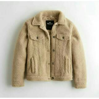 hollister sherpa sweater