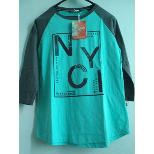 Kaos Remix Jeans