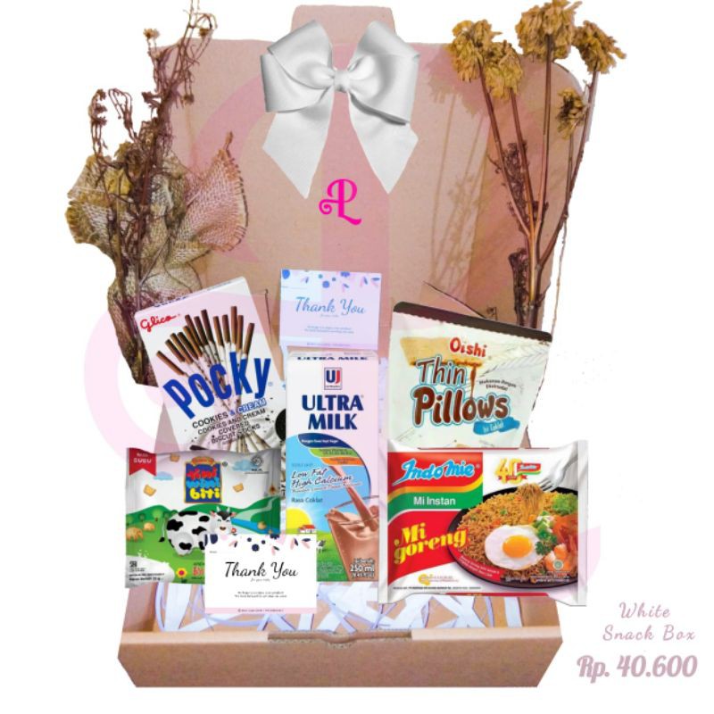 

Gift Box Snack Tema Putih