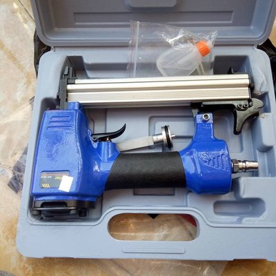 

MOLLAR Air Nailer 1022J / Staples Stapler alat Tembak Paku U / tipe 1022 J mollar