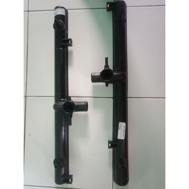 Upper Tank Radiator Gran max Terios Rush