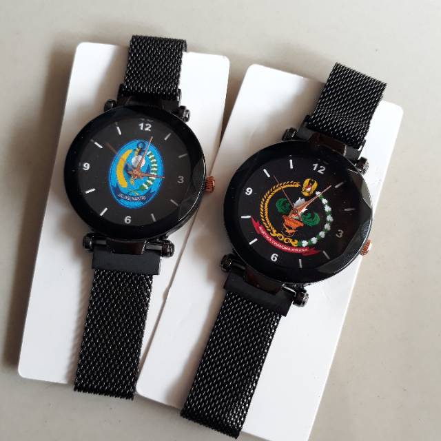 Jam tangan custom Tali Magnet