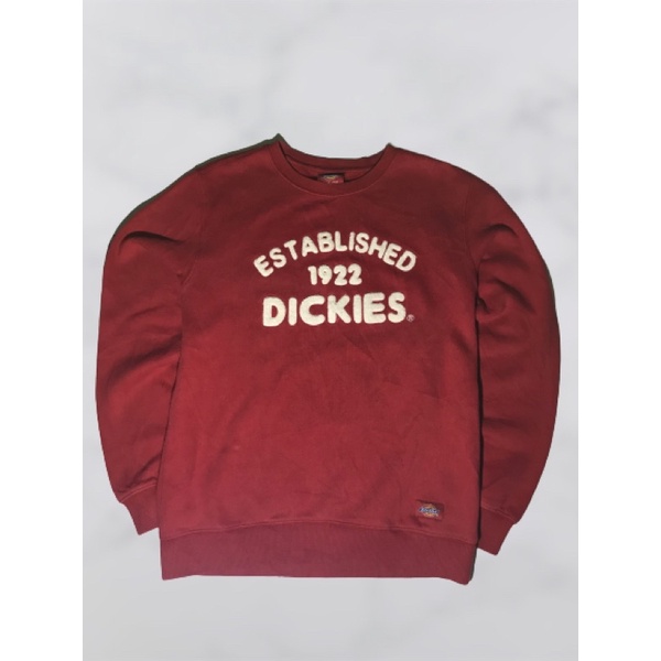 crewneck dickies merah