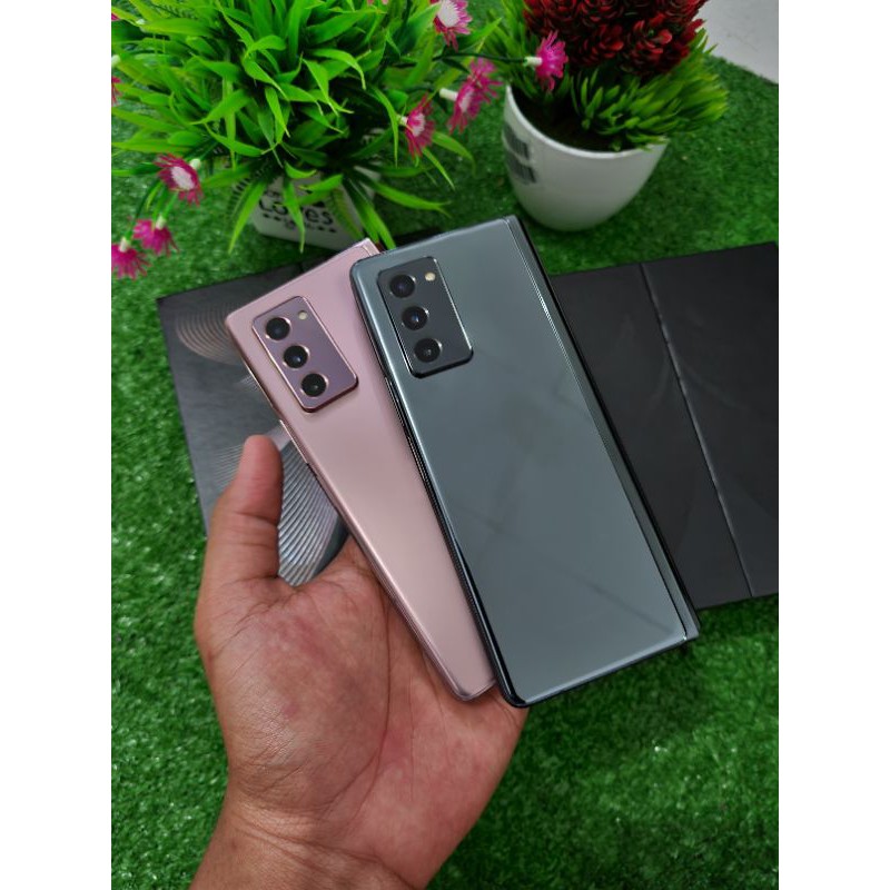 Samsung Galaxy Fold 2 5G 12/255-1