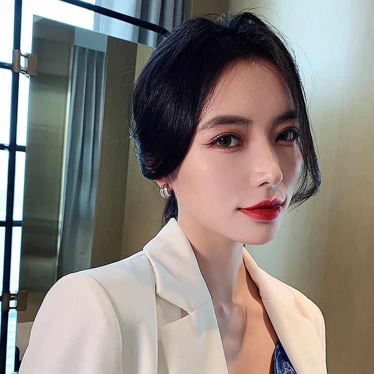 Flash Berlian Baris Ganda Anting Berbentuk C Untuk Wanita Aksesoris Telinga Korea