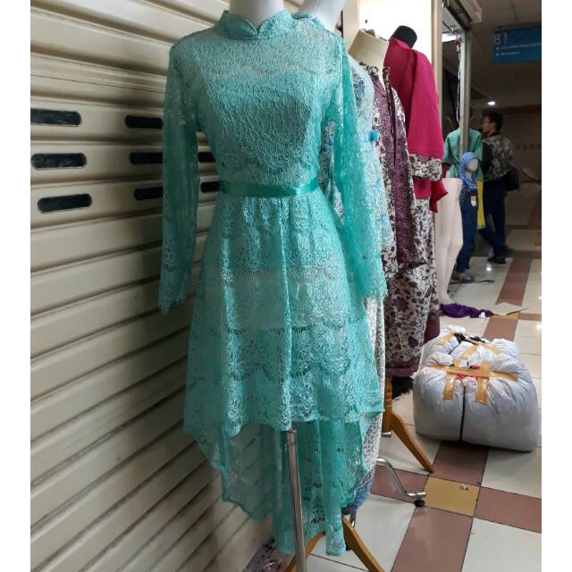 Dress brokat panjang