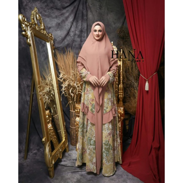 Zubaidah set by Hana