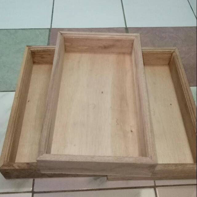 Kotak kayu seserahan