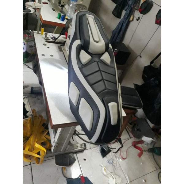 Jok Motor Vario 125/150 Full MBtech- Jok Vario Custom