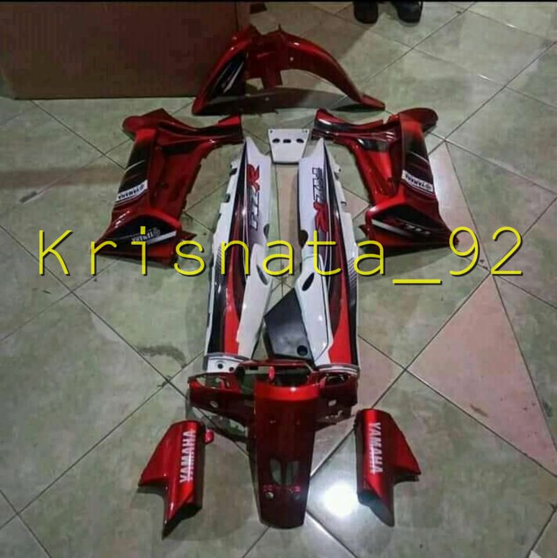 cover bodi set fiz r merah putih body putih sayap merah maron fizr polos tanpa stiker