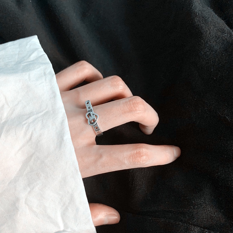 Cincin Jari Telunjuk Model Terbuka Dapat Disesuaikan Desain Sabuk Hati Unik Untuk Wanita