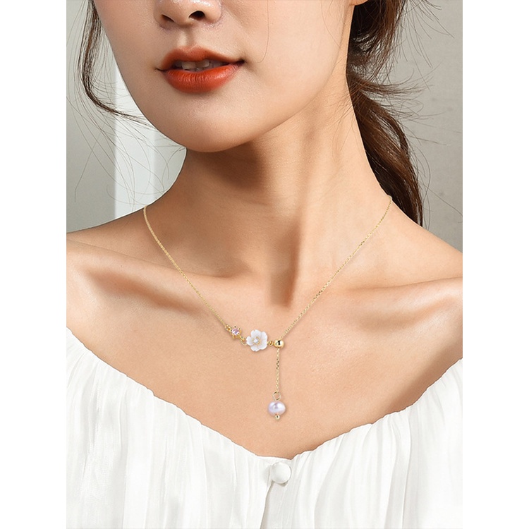 Kalung Liontin Kupu-Kupu Rumbai Panjang Aksen Mutiara Zircon Gaya Korea Untuk Wanita