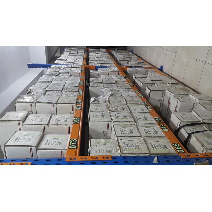 

Sticker Oracal 651 GlossMatt Doff 1 Roll 50 meter x 126 cm