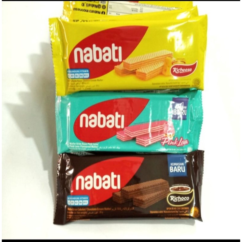 

Nabati Wafer Chocolate Richeese Strawberry Renceng isi10pcs