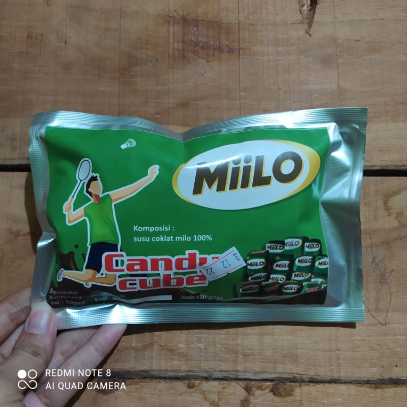 

PERMEN COKLAT MILO SACHET ISI 50 BUTIR
