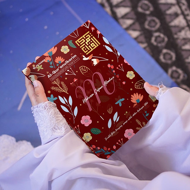 Qur'an Custom Floral A4 | At-Taqwa | Gratis Tulis Nama