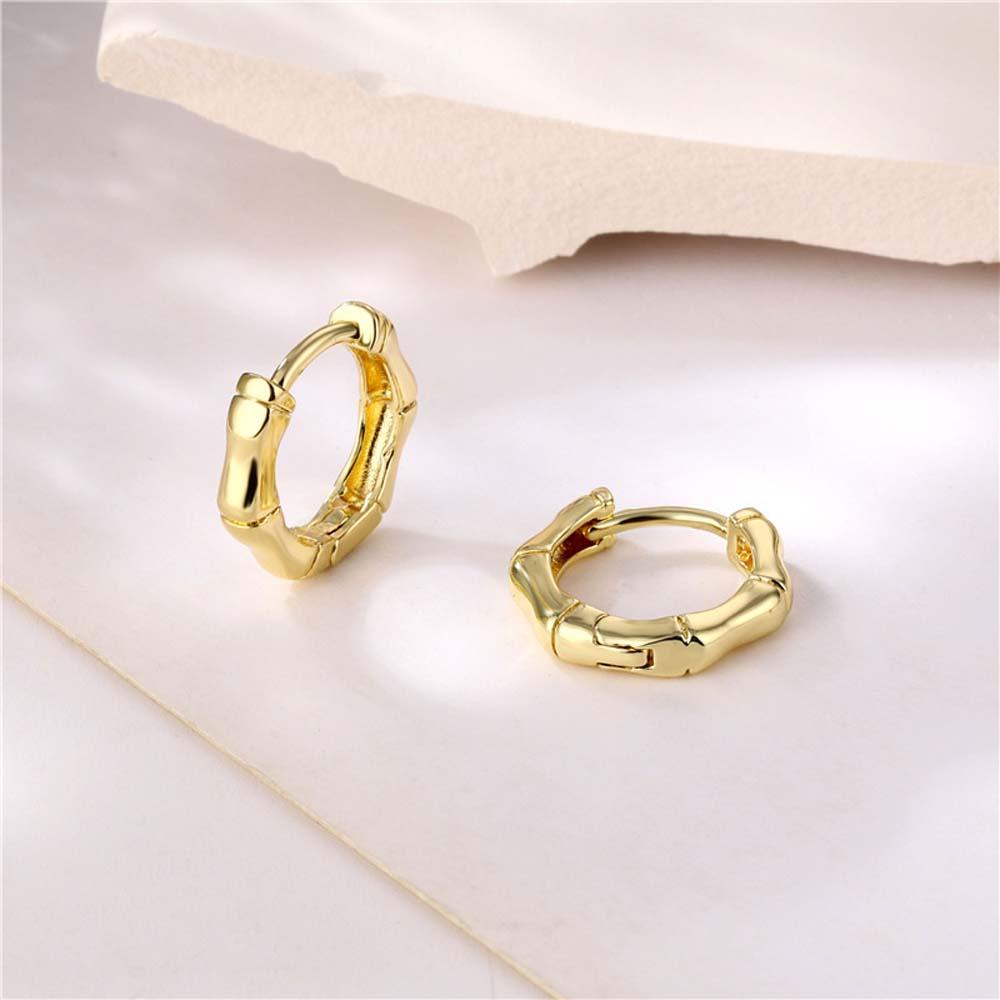 Agustinina Anting Hoop Kepribadian Sederhana Wanita Tanduk Hexagonal Gadis Stud Earrings