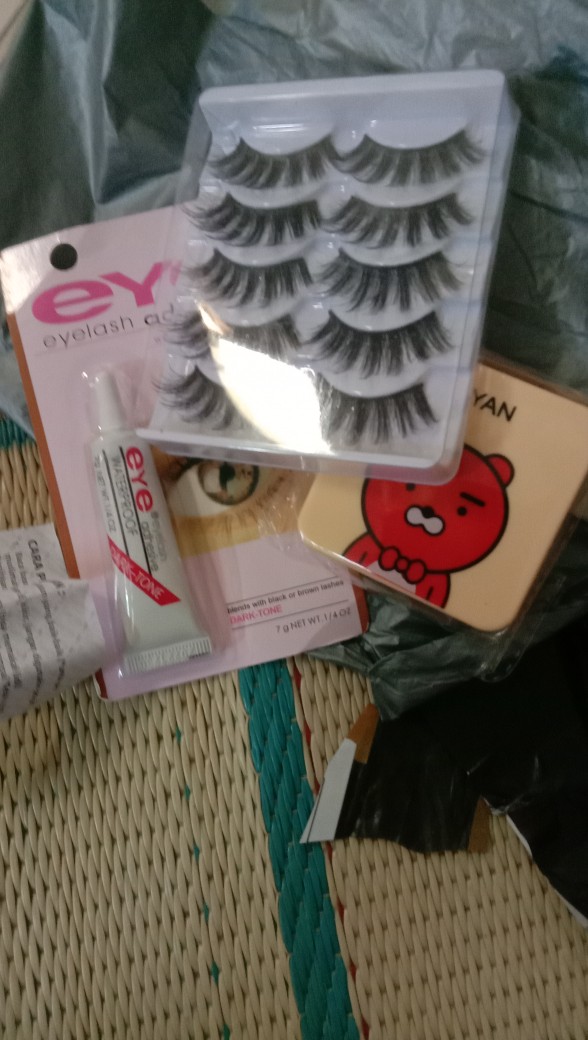 Kotak Softlens Kaca + Botol (kakao)