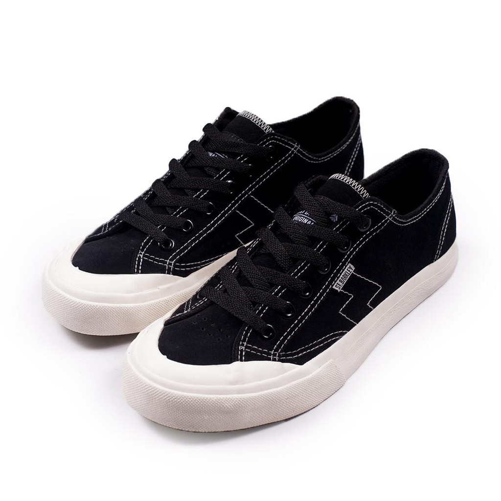SAINT BARKLEY - Broxburn Classic Black White - Sepatu Lokal