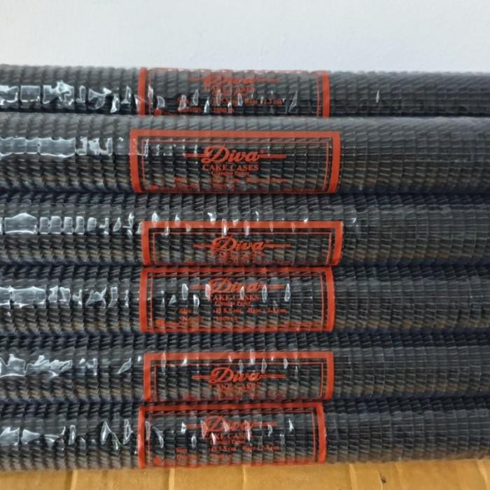 Baking / Diva Cup Case Nastar/Alas Kue Nastar Uk 5.5 Warna Hitam - Best Seller