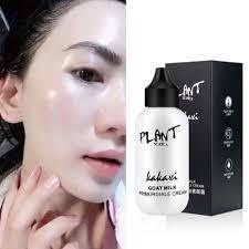 Plant Foundation Magic Glowing Mencerahkan Wajah Menutupi Flek Dan Bekas Jerawat Full Coverage - Has