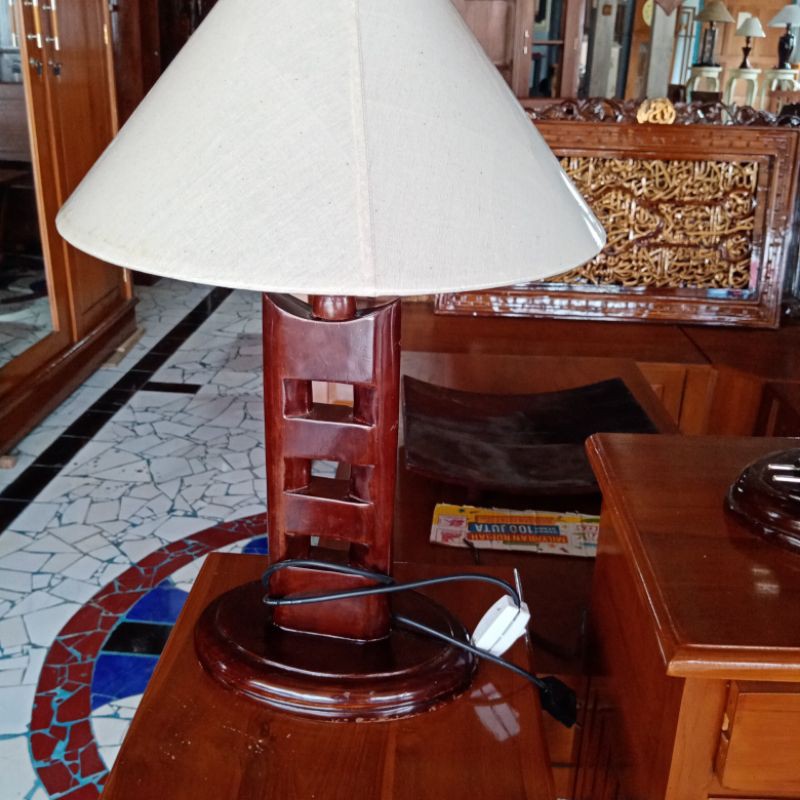 Lampu Tidur Lampu Meja Lampu Rumah Dari Kayu Jati Asli Blora Tinggi 60cm Shopee Indonesia