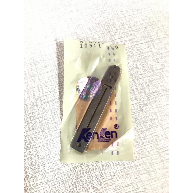 145246-001 Kenlen Needle Plate Brother B814 Mesin Jahit Lubang Kancing 145246001