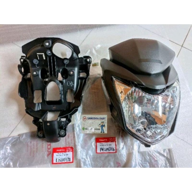 Cover reflektor Lampu depan Verza 150 dudukan pangkon reflektor Verza 150 original Satu set