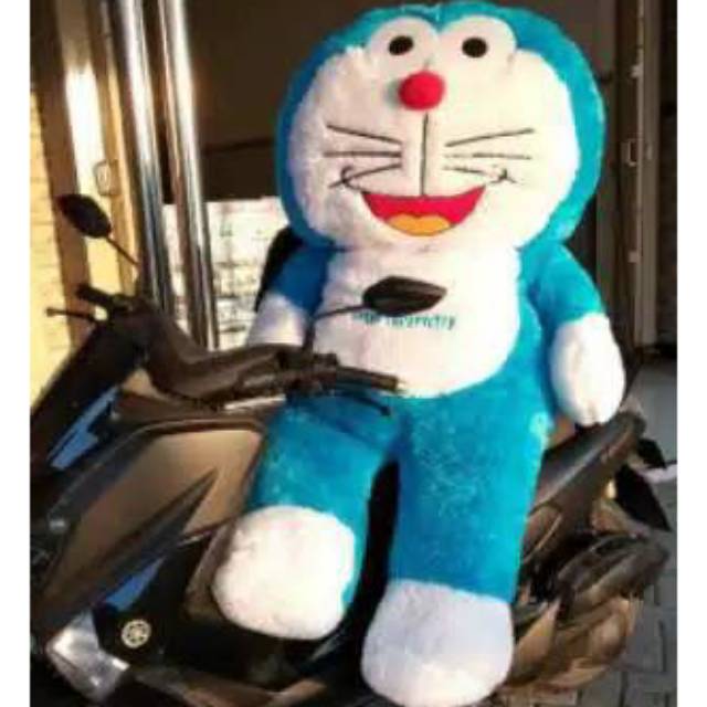 Boneka doraemon  jumbo 1,1meter