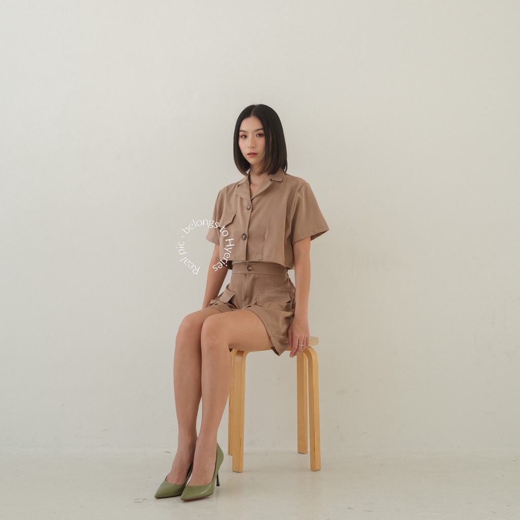 Eunji Set / Pakaian Casual Wanita / Kemeja Polos Wanita / Atasan Casual / Kemeja Lengan Pendek / Collar Shirt / Setelan Wanita / Crop Top Shirt