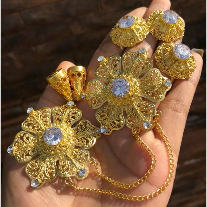 Shandra Jewelry - Set Bross Kancing Peniti Anandi Kebaya Muslim Alpaka Emas Bali