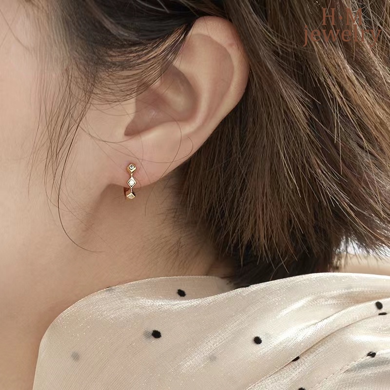 Anting Bulat Hias Zircon AAA Untuk Wanita