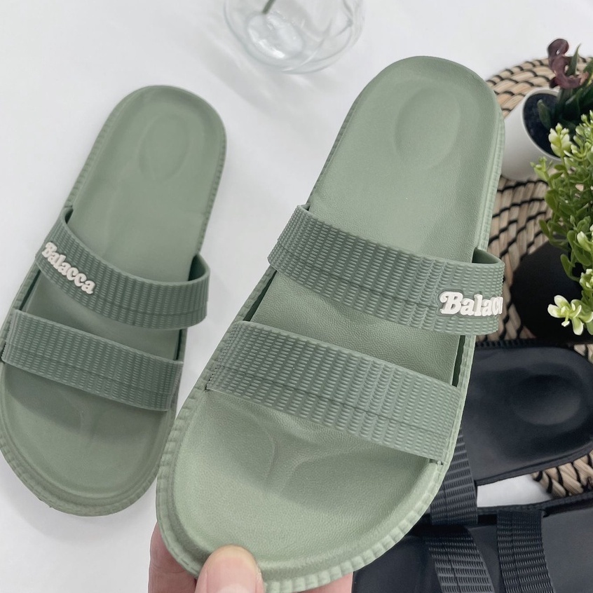 Sandal Perempuan Sandal Slip On Bahan Karet Tidak Licin Simple Terbaru