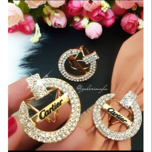 Ring hijab cartier