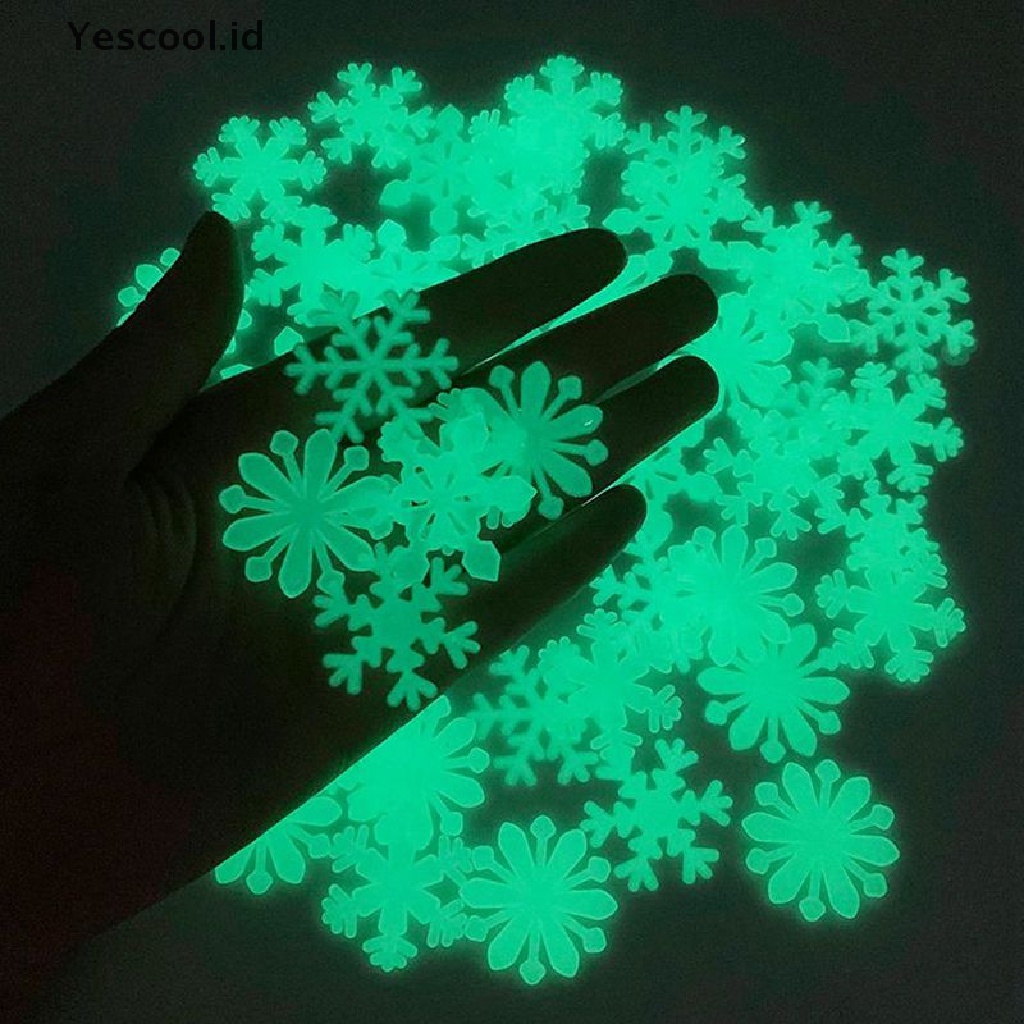 Stiker Dinding Decal Desain Snowflake Glow In The Dark Untuk Kamar Tidur