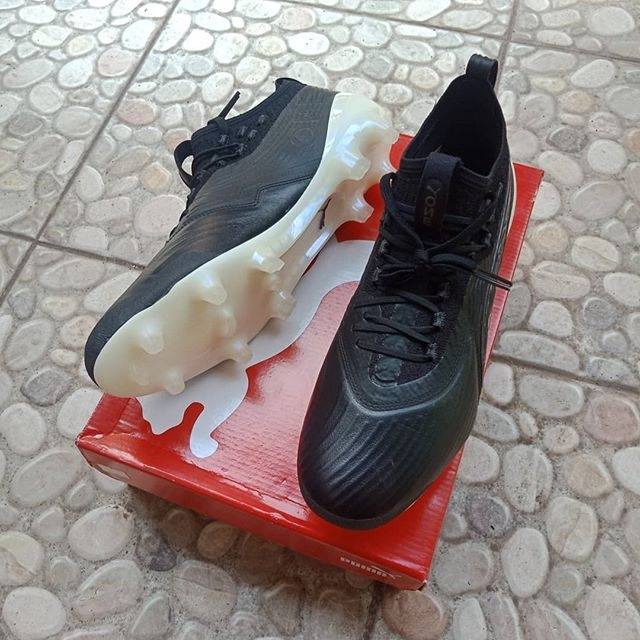 Puma one 19.1 black white FG