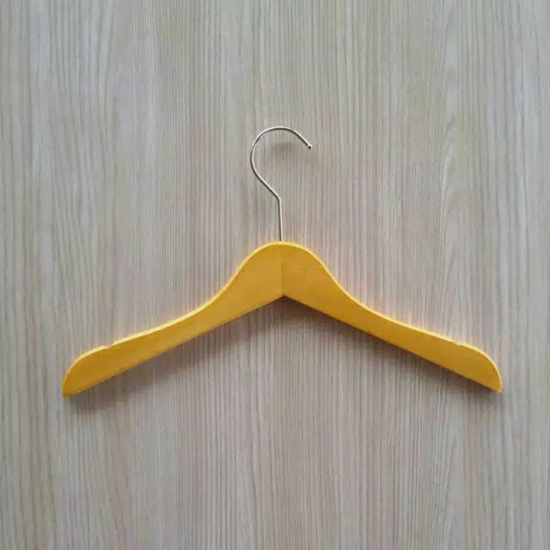 Hanger Kayu Anak Warna Natural Biasa / Gantungan Baju Distro Hanger Kayu Anak Murah