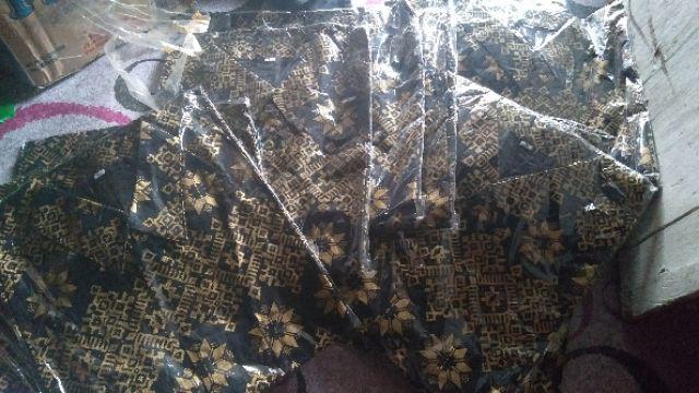 Cuci Gudang !!! Kemeja Batik Pria Lengan Pendek Motif Diamond Prodo