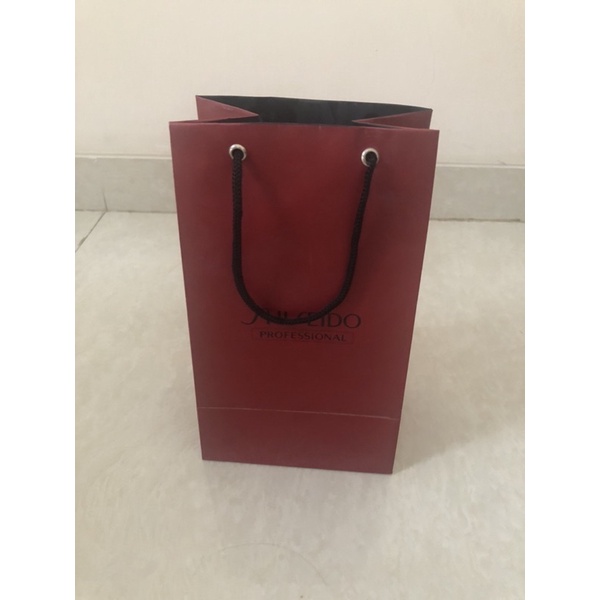 

paperbag/paper bag/tas kertas shiseido