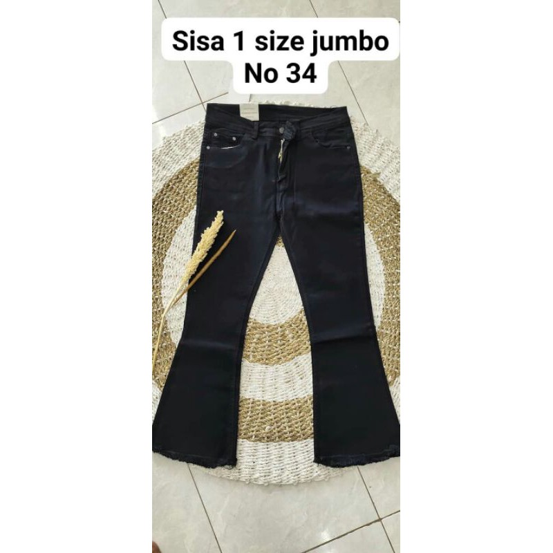 Jeanes cutbrayy Nadelus rumbai bawahan