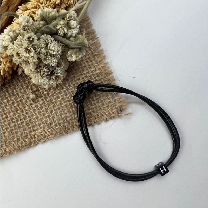 GELANG TALI KULIT HURUF H