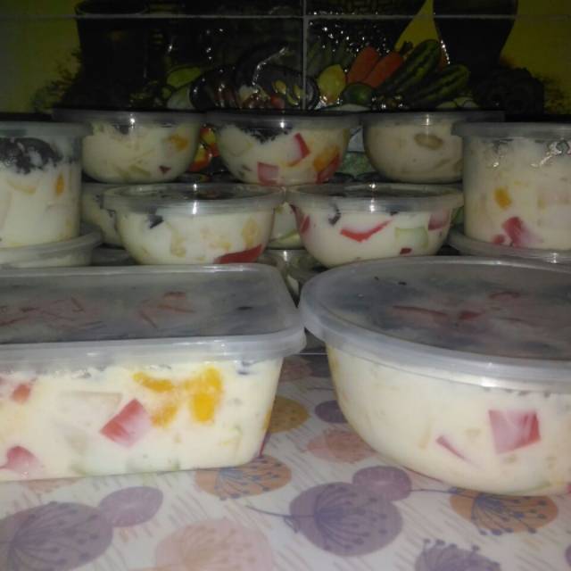 

Salad buah fress home homede