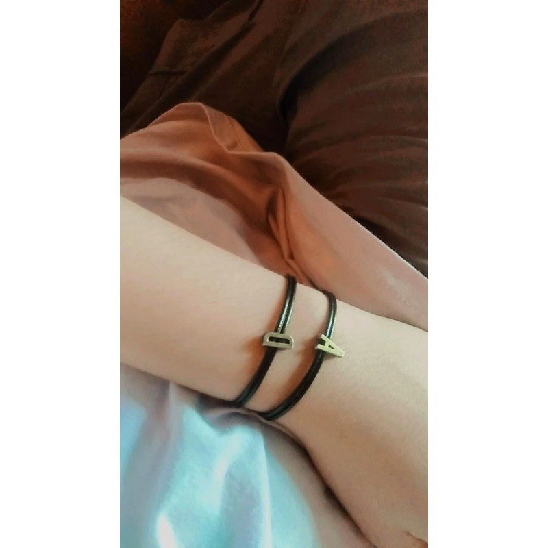 Gelang inisial magnet/ gelang huruf nama / untuk couple Hadiah anniversary / kado pacar